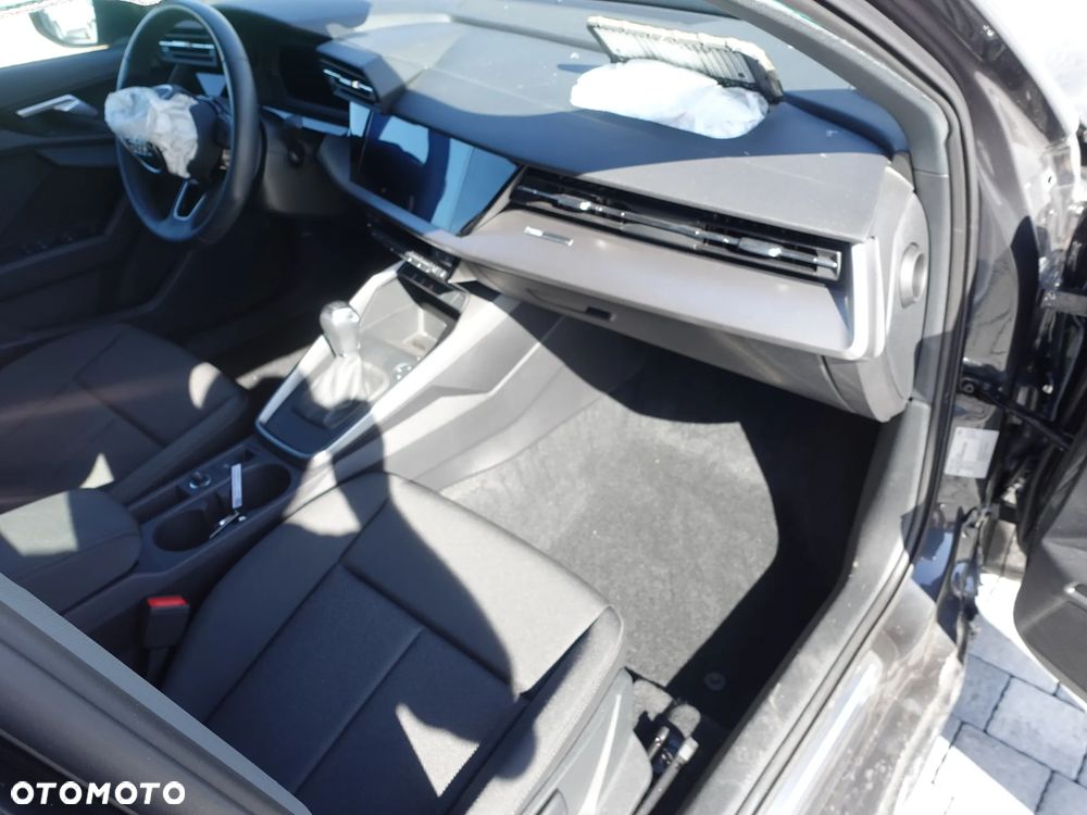 Audi A3 Sportback 35 TFSI advanced - 4