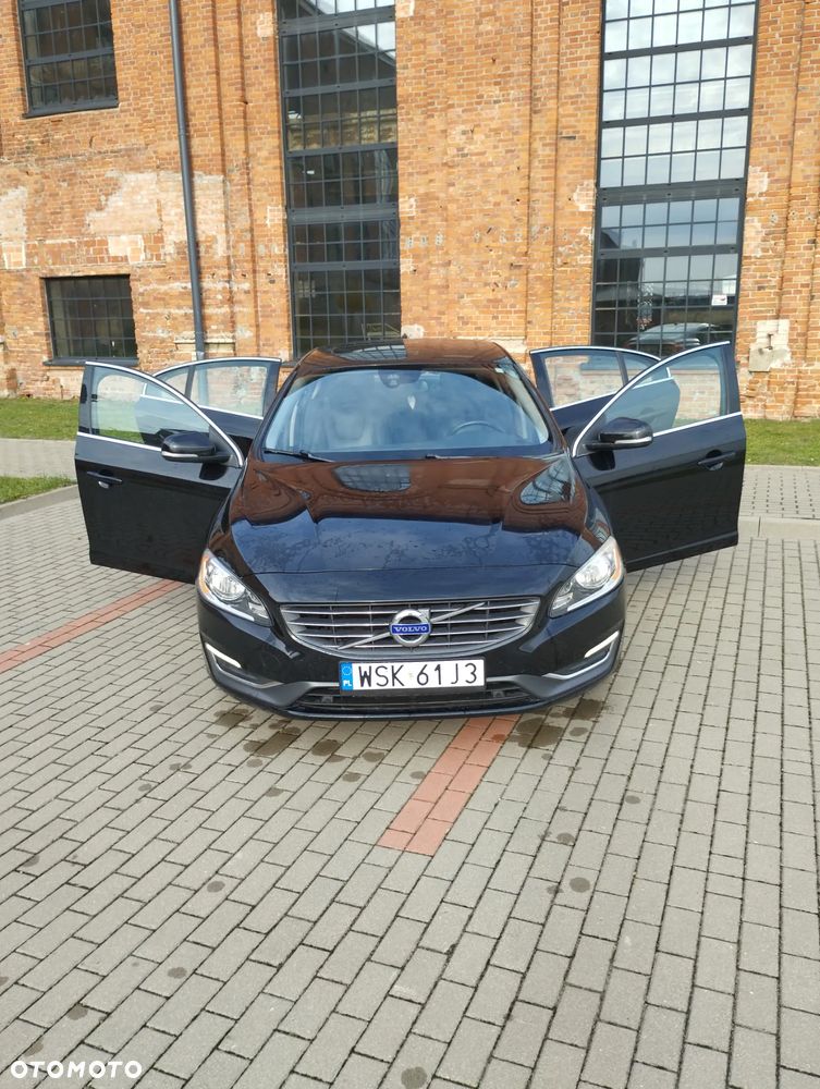 Volvo S60 T5 Powershift Momentum - 10