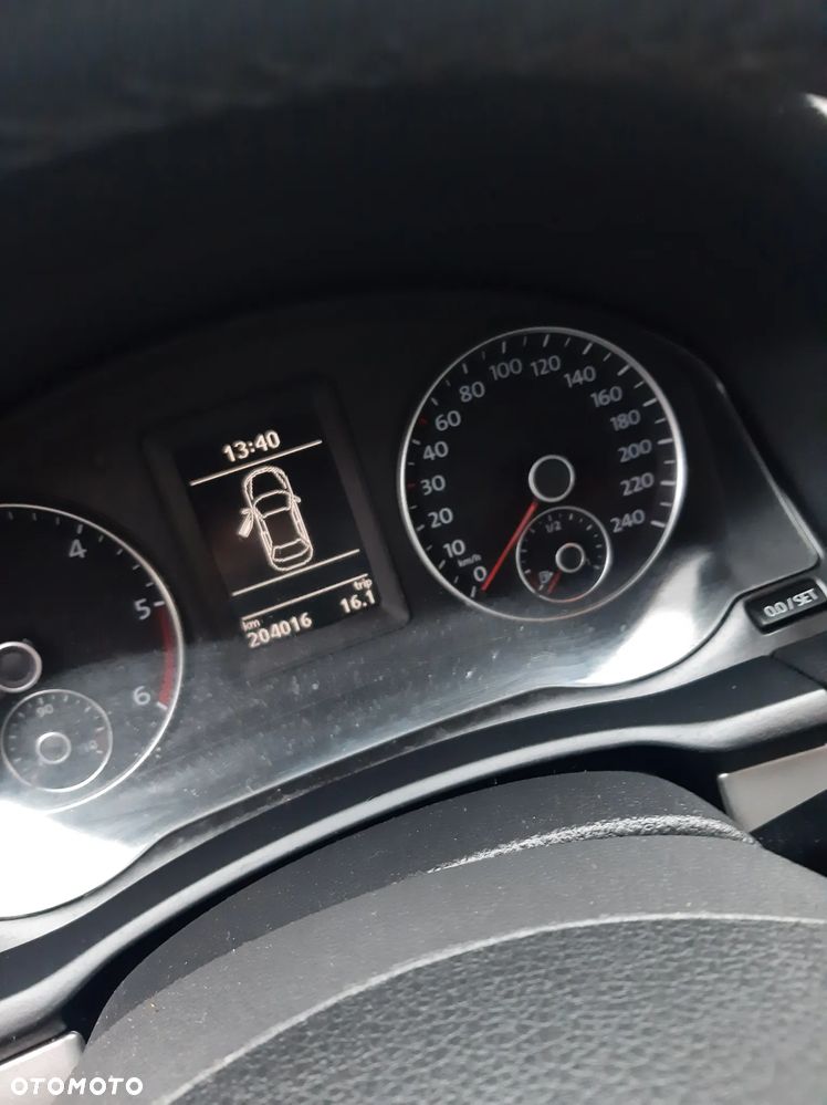 Volkswagen Jetta 1.6 TDI DPF Trendline - 20