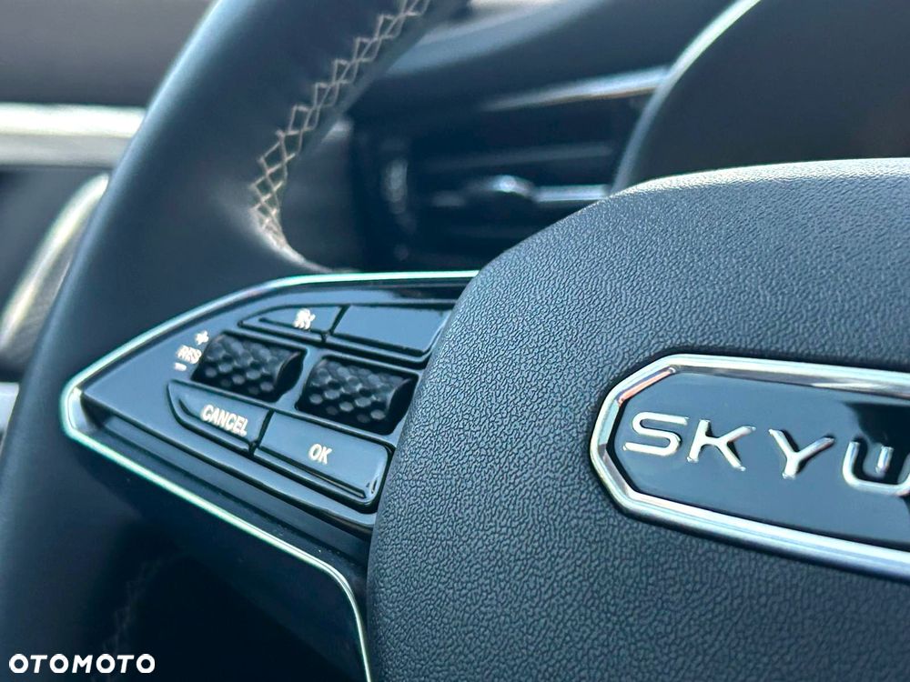 Skywell ET5 72kWh Luxury - 13