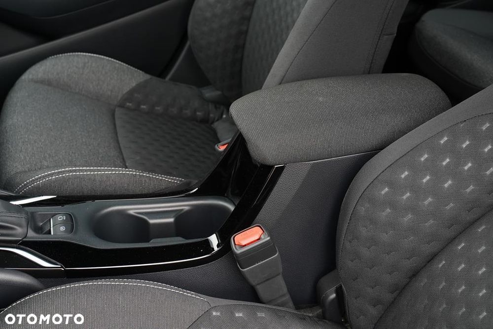 Toyota Corolla 1.8 Hybrid Comfort - 24