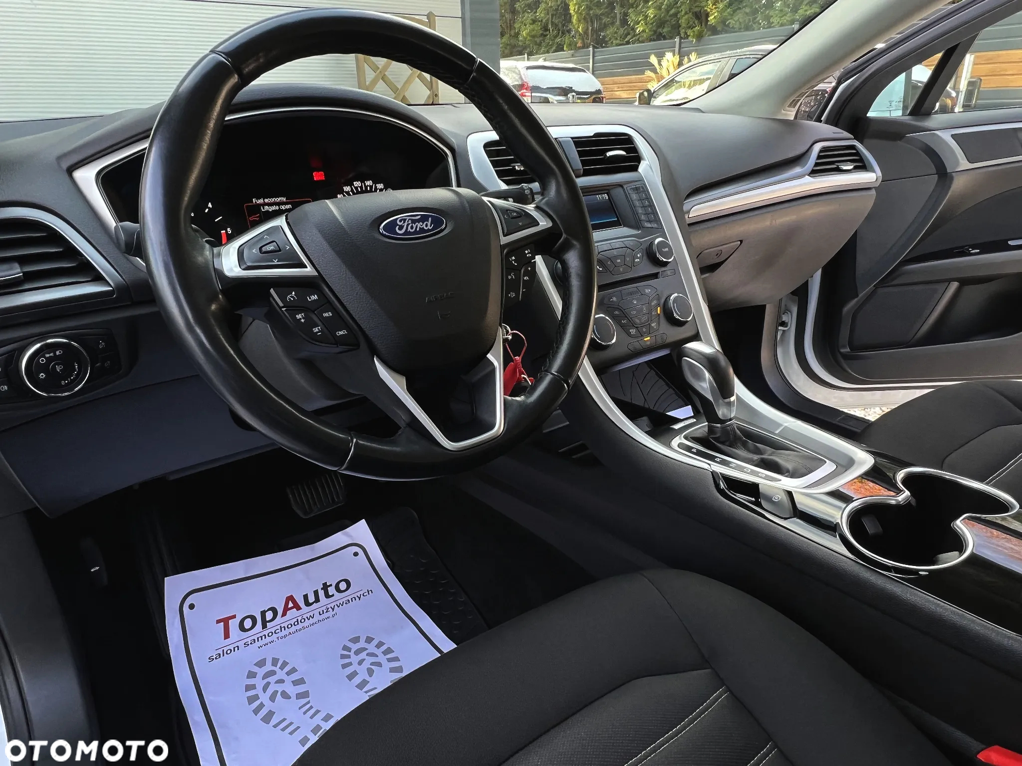 Ford Mondeo 2.0 TDCi Trend PowerShift - 23