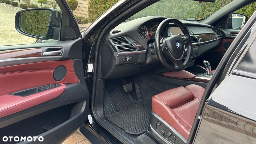 BMW X6 - 15