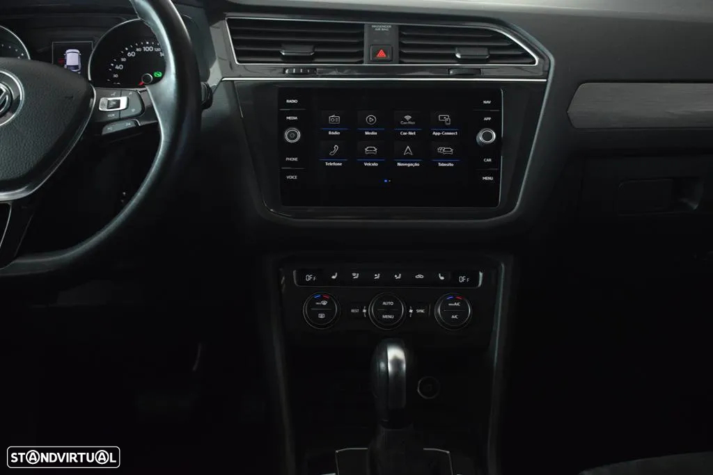 VW Tiguan Allspace 2.0 TDI Confortline DSG - 34