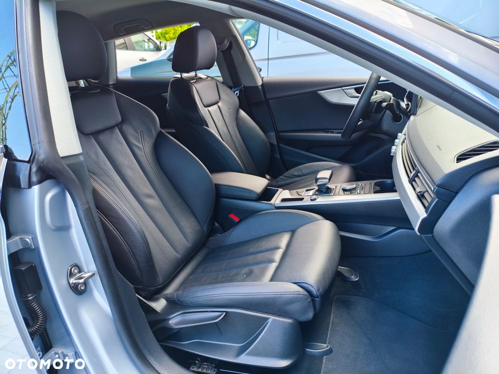Audi A5 Sportback 2.0 TDI S tronic - 11