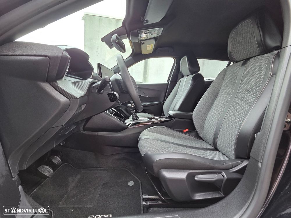 Peugeot 2008 1.2 Allure - 16