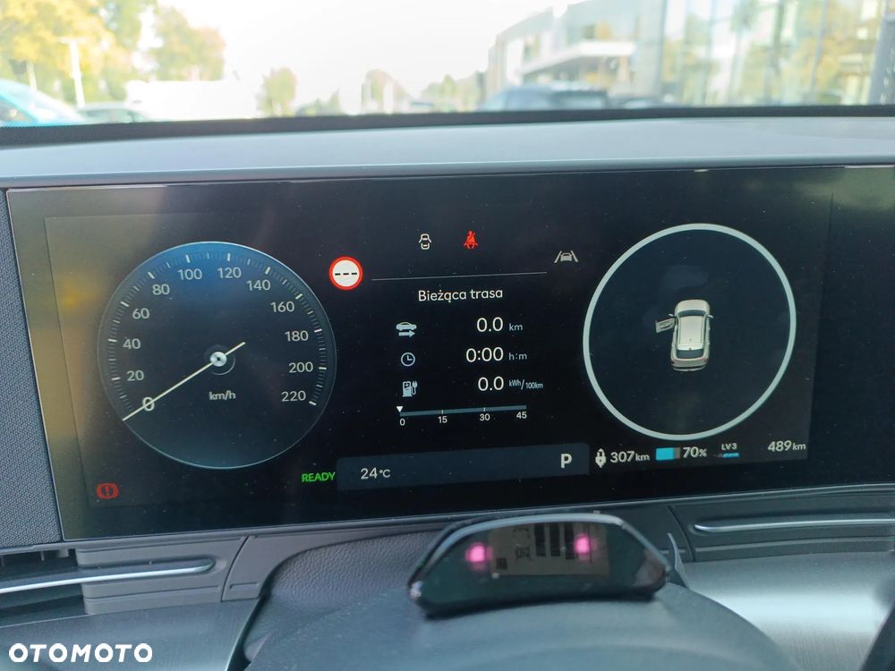 Hyundai Kona Electric 65kWh Executive - 14