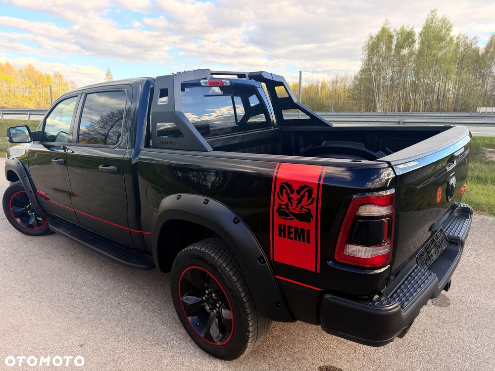 Dodge RAM - 10
