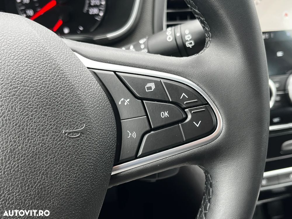 Renault Megane Blue dCi EDC Zen - 17