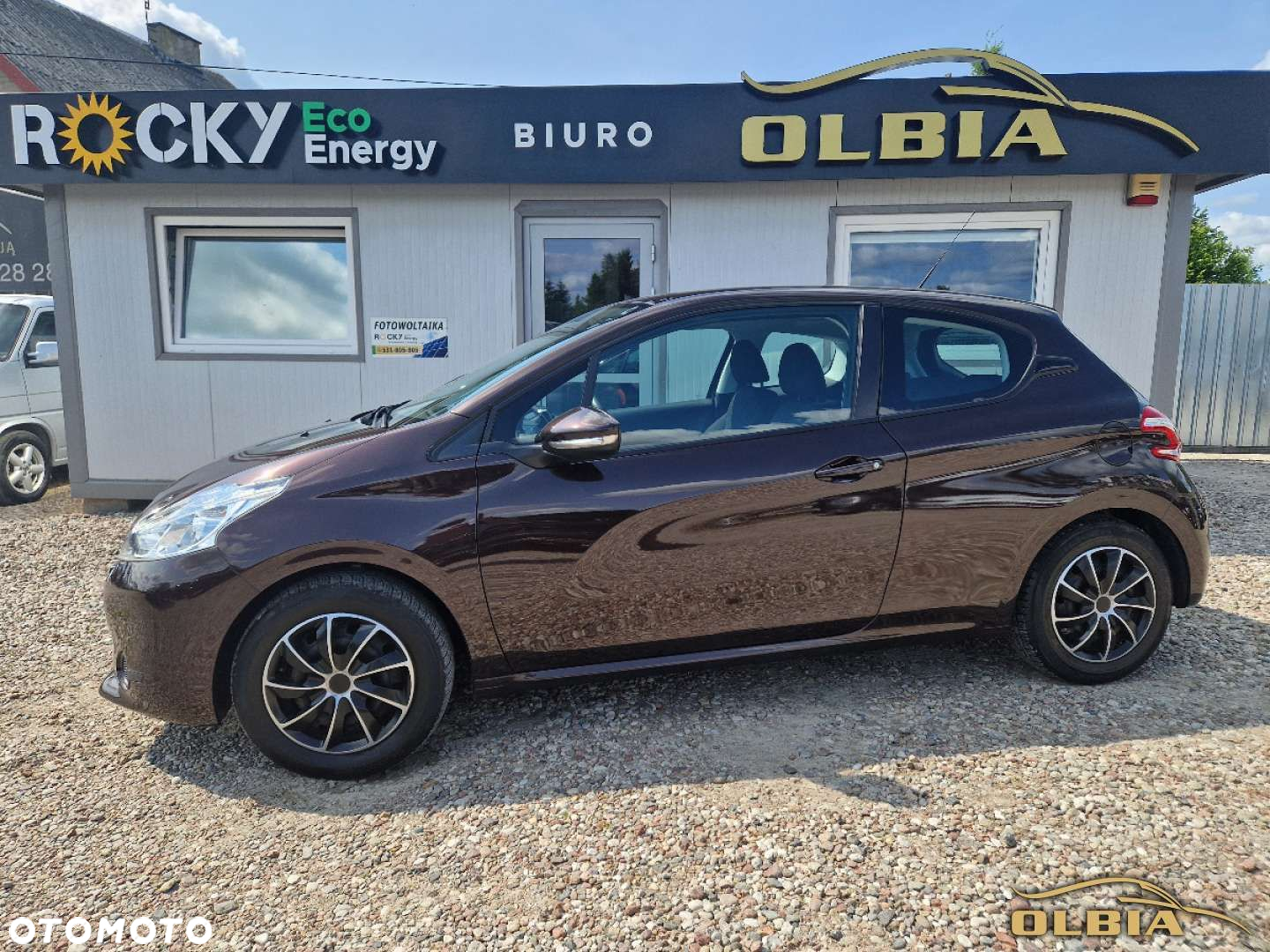 Peugeot 208 - 4
