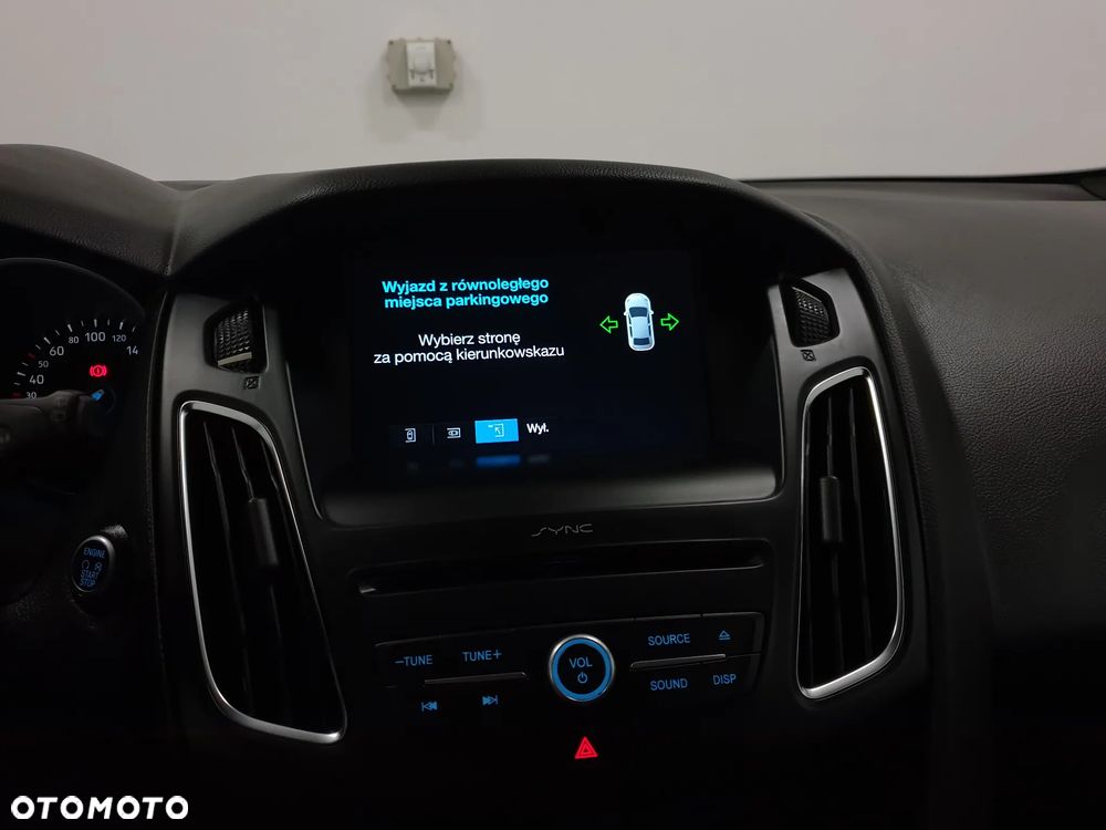 Ford Focus 1.5 EcoBoost STart-Stopp-System ST-LINE - 23