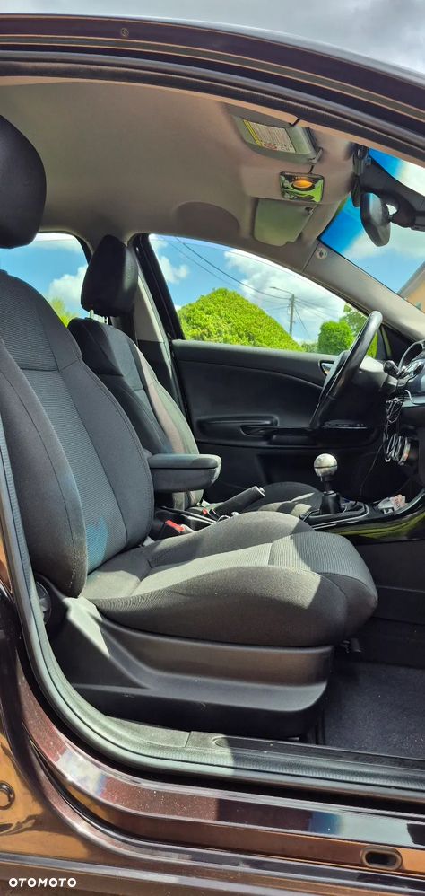 Alfa Romeo Giulietta 1.6 JTDM Distinctive - 14