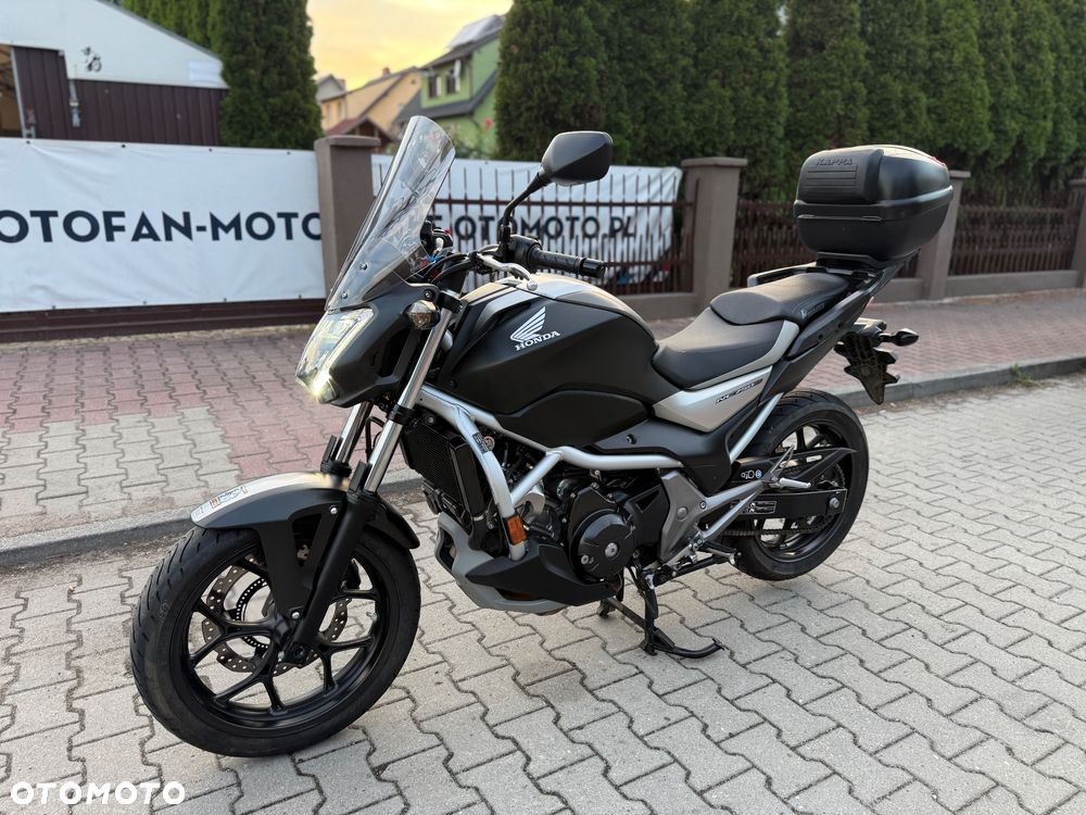 Honda NC - 22