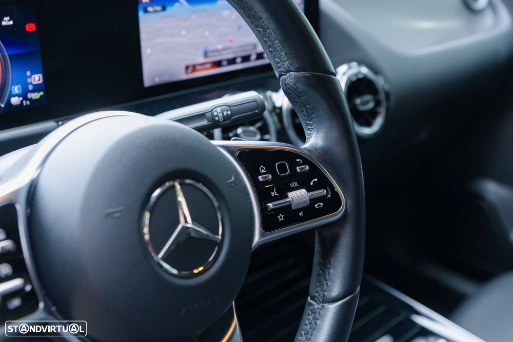 Mercedes-Benz GLA 250 - 15