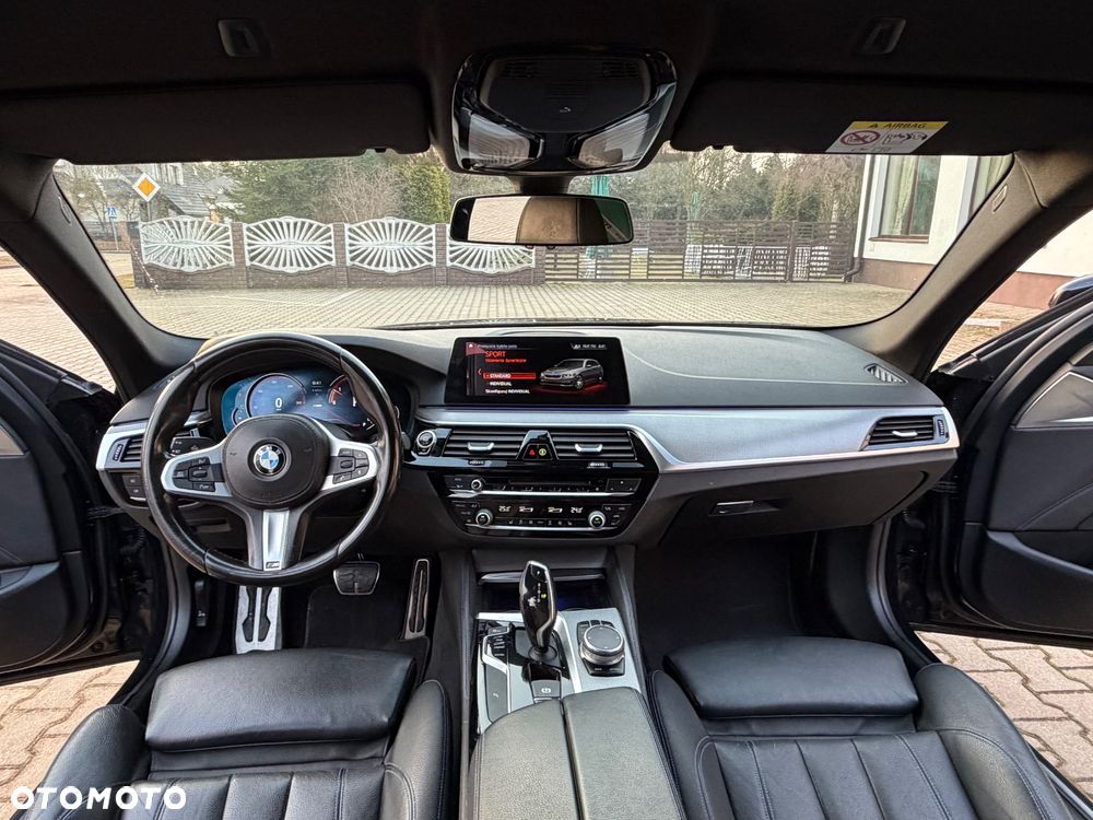 BMW Seria 5 520d M Sport Edition - 31