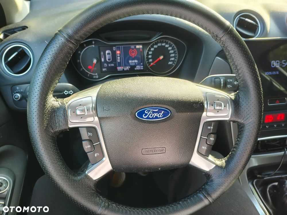 Ford Mondeo 2.0 TDCi Trend - 12