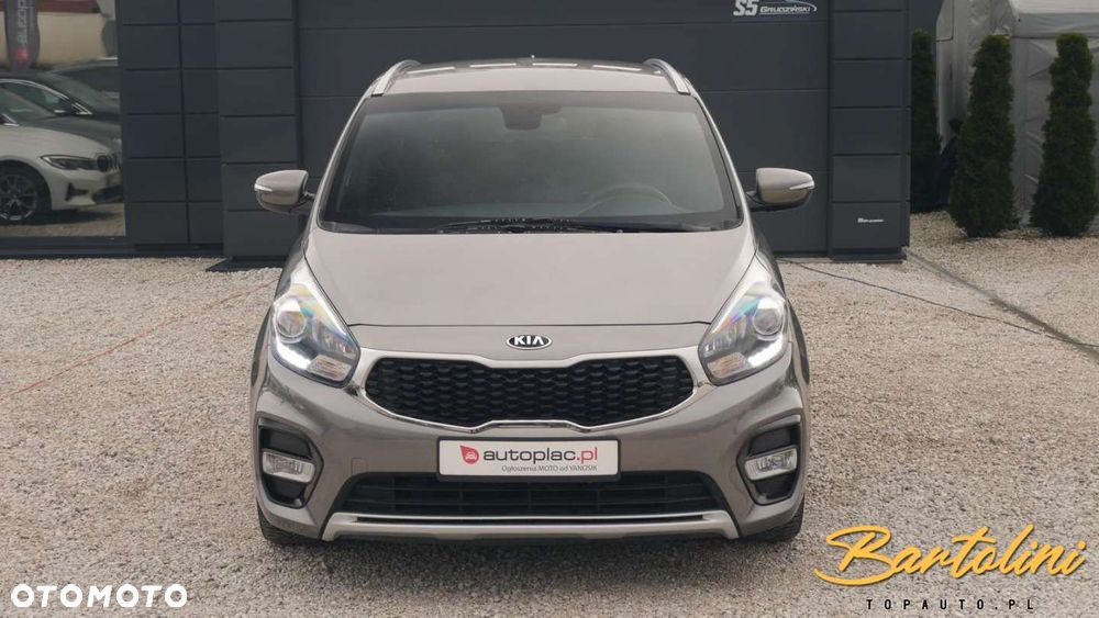 Kia Carens - 3