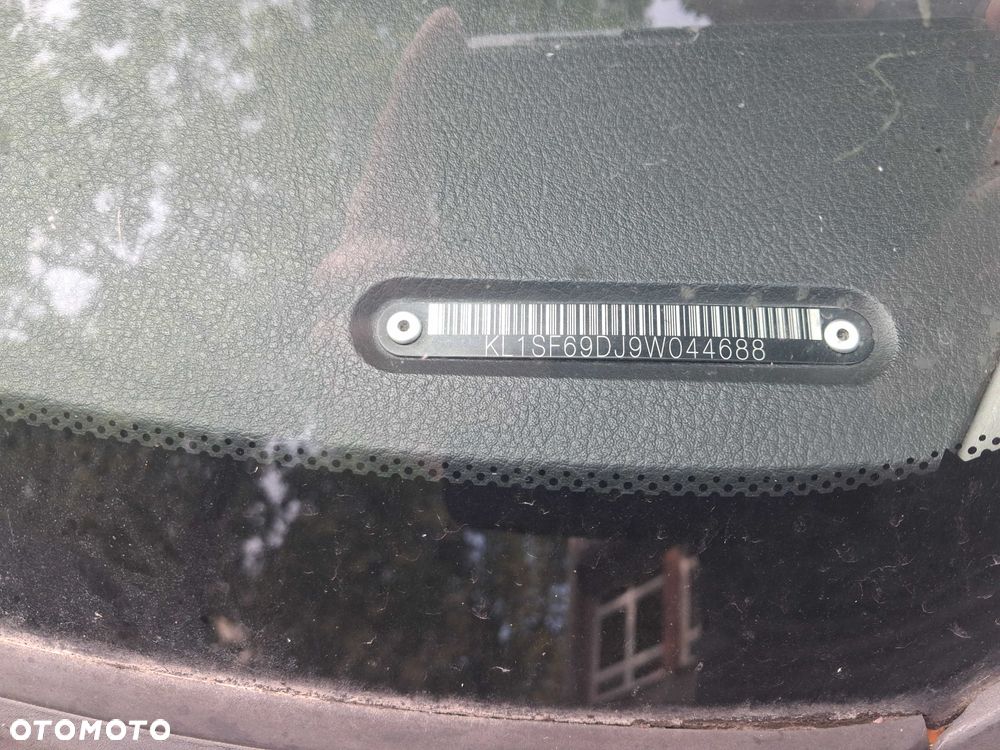 Chevrolet Aveo - 5