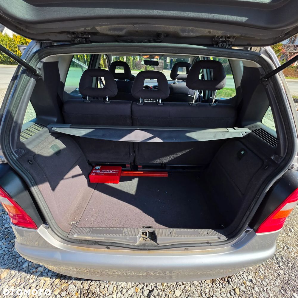 Mercedes-Benz Klasa A 140 L Classic Piccadilly - 13