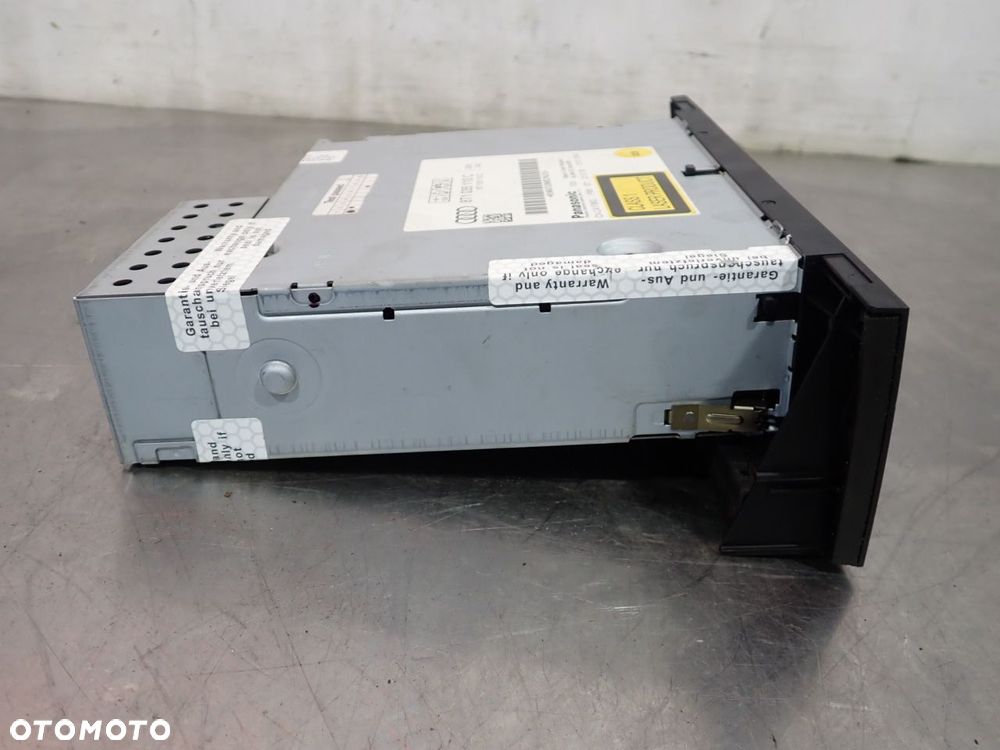 ZMIENIARKA CD AUDI A4 B8 - 6