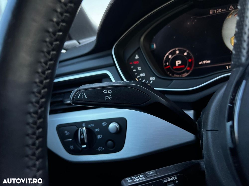 Audi A4 3.0 TDI S tronic Sport - 33