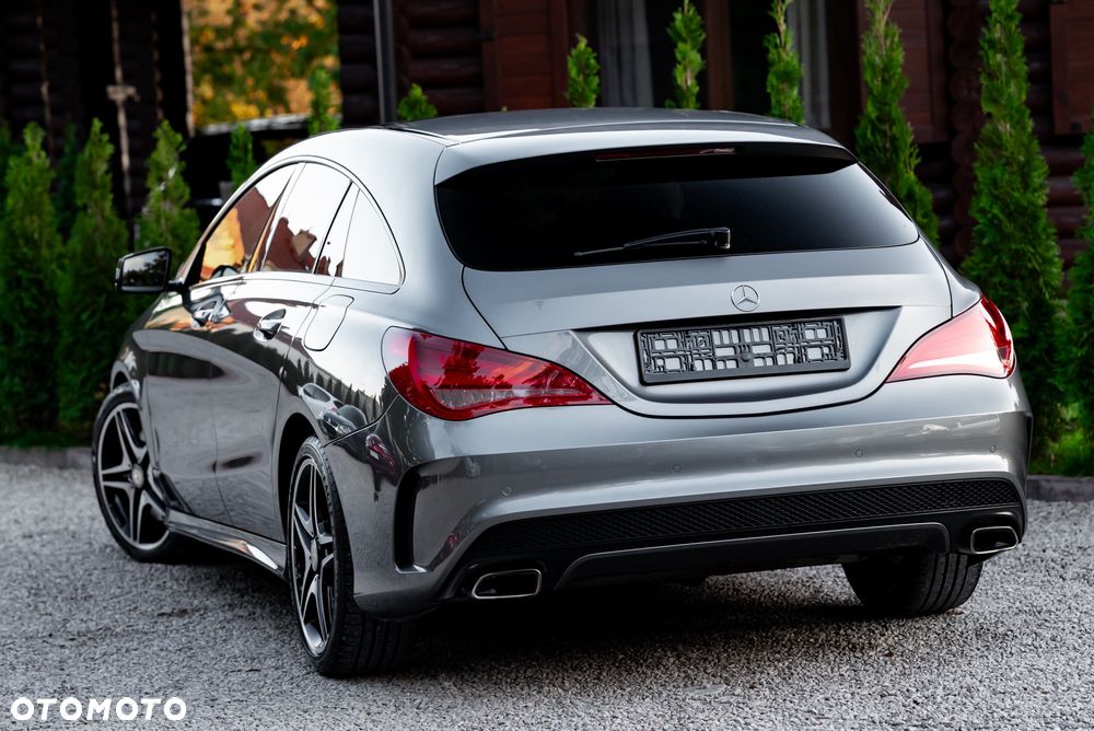 Mercedes-Benz CLA Shooting Brake 250 4Matic 7G-DCT Sport - 9