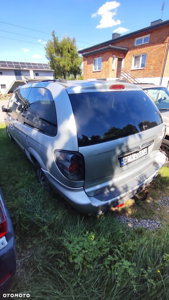 Chrysler Town & Country 2005 photo 5