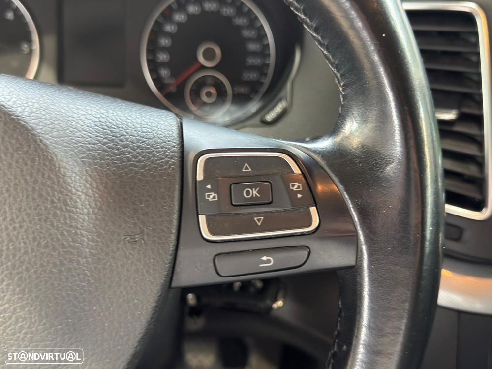 VW Sharan 2.0 TDI Confortline - 18