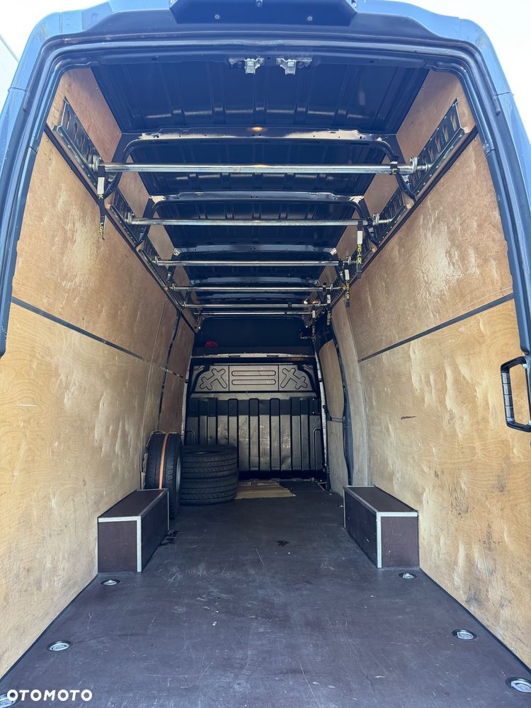 Iveco DAILY 35S18 - 22