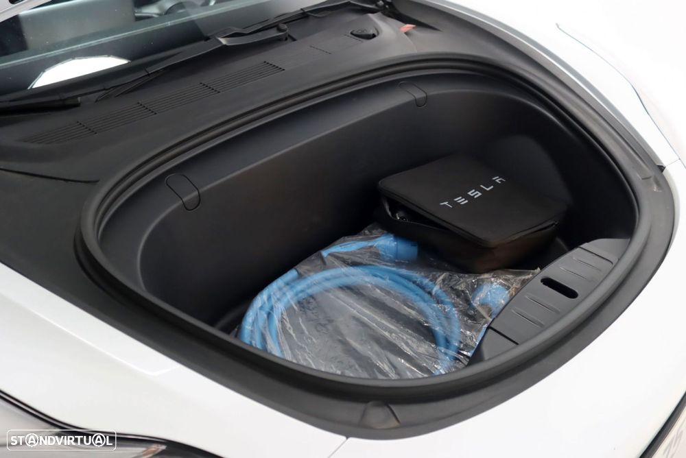 Tesla Model 3 Long-Range Dual Motor AWD - 30