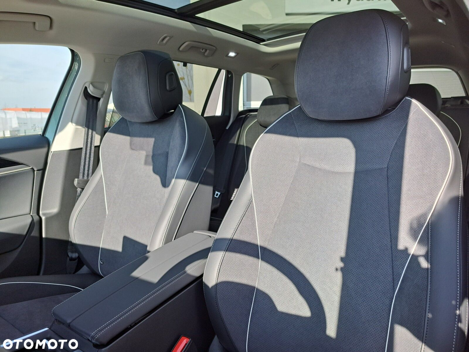 Volkswagen Passat - 19