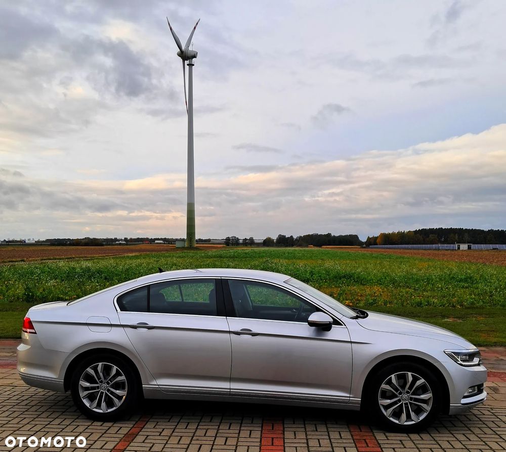 Volkswagen Passat 2.0 TDI BMT Comfortline - 19