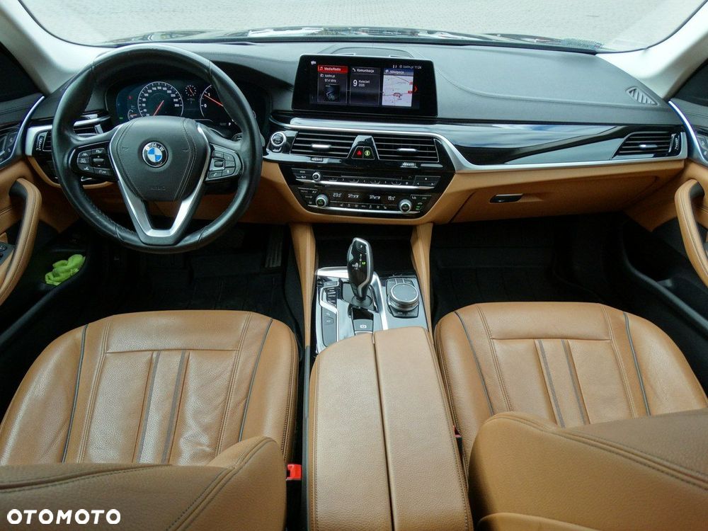 BMW Seria 5 520d Luxury Line - 16