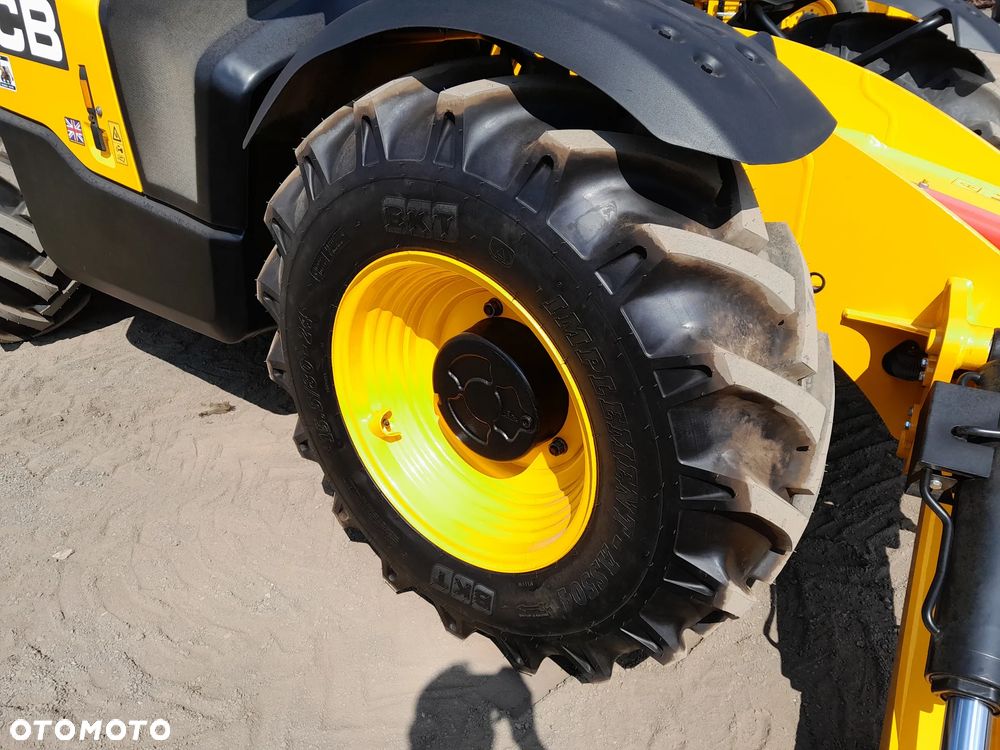 JCB 535-125 HI VIZ - 16