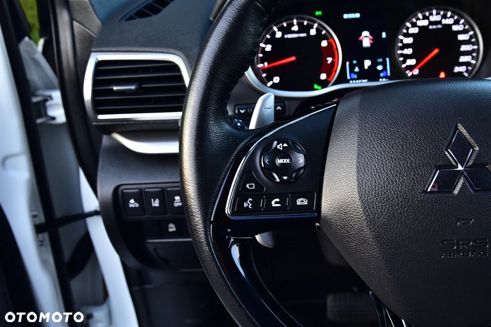 Mitsubishi Eclipse Cross 1.5 T-MIVEC ClearTec CVT 4WD Diamant Edition Plus - 20