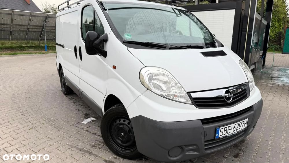 Opel Vivaro - 2