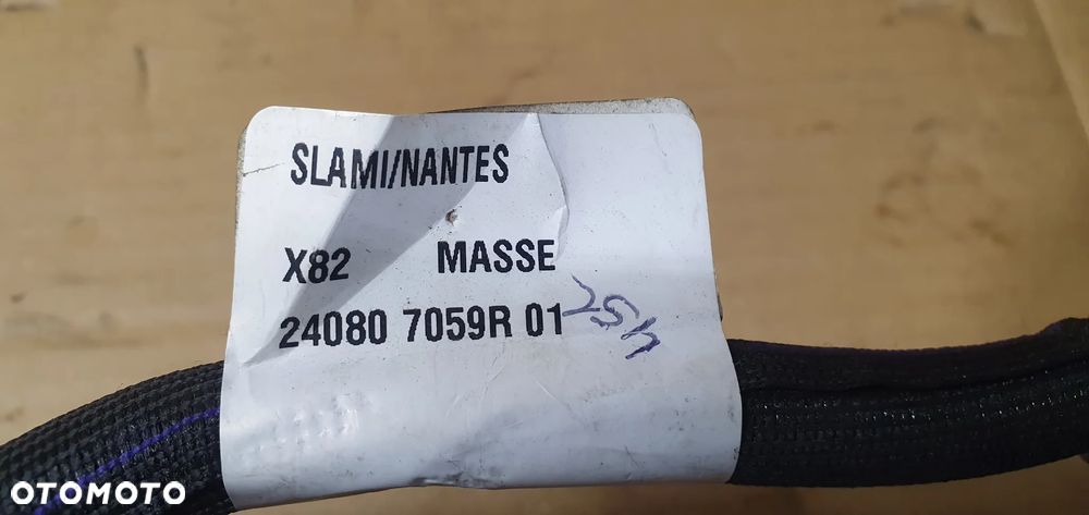 Klema minusowa akumulatora bezpiecznik Opel Vivaro B Trafic III 250820499R 240807059R - 9