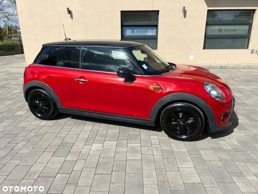 MINI ONE D Blackyard - 18