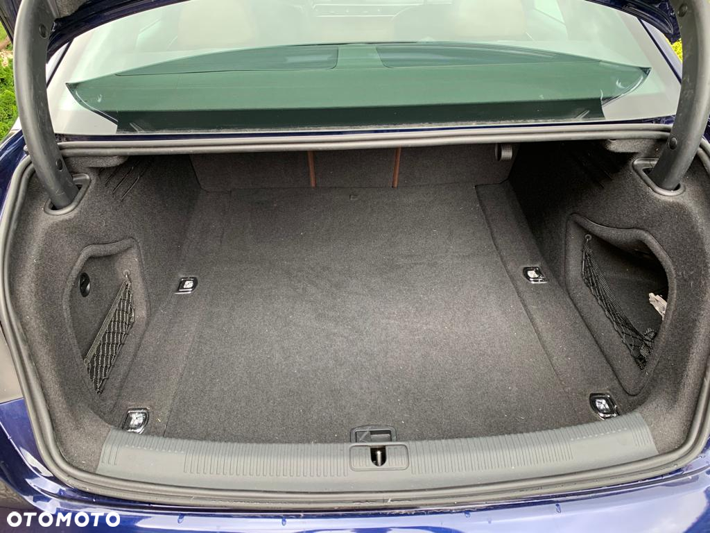 Audi A4 2.0 TFSI Quattro S tronic - 19
