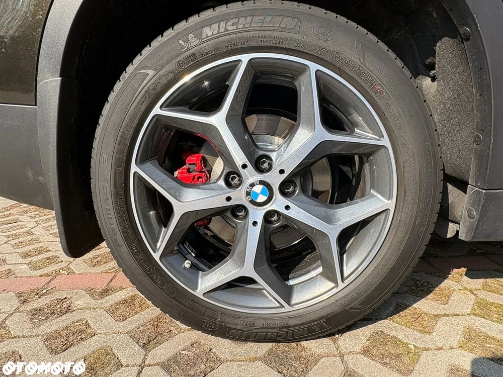 BMW X1 xDrive25i xLine - 8