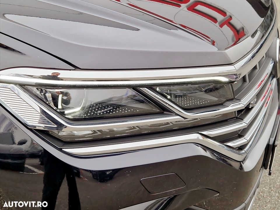 Volkswagen Touareg V6 TDI R-Style - 9