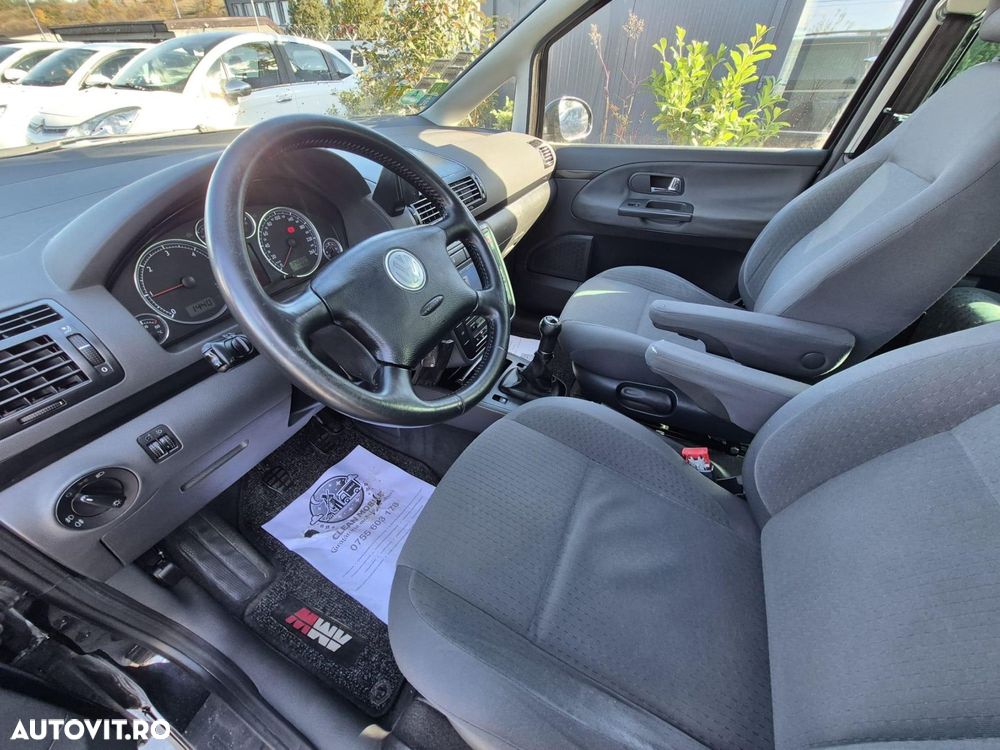 Volkswagen Sharan - 10