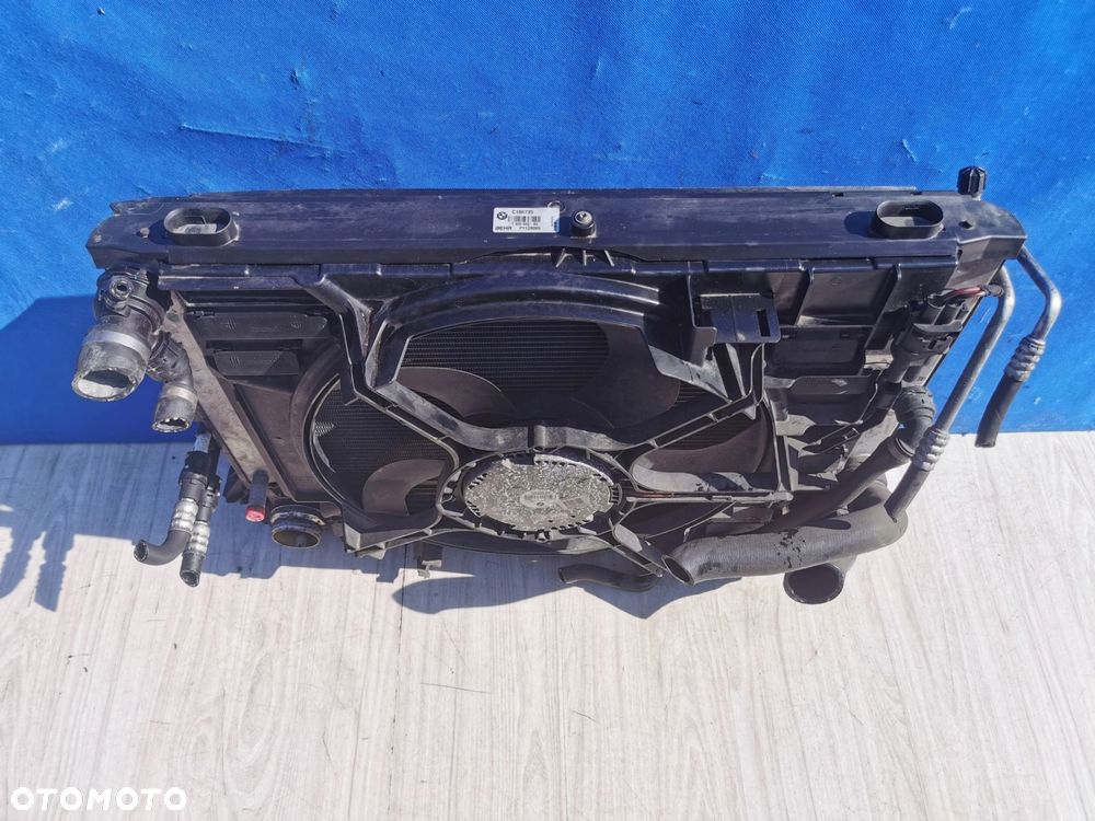 bmw 5 e60 e61 lift chłodnice wiatrak obudowa 2.0 diesel automat - 3