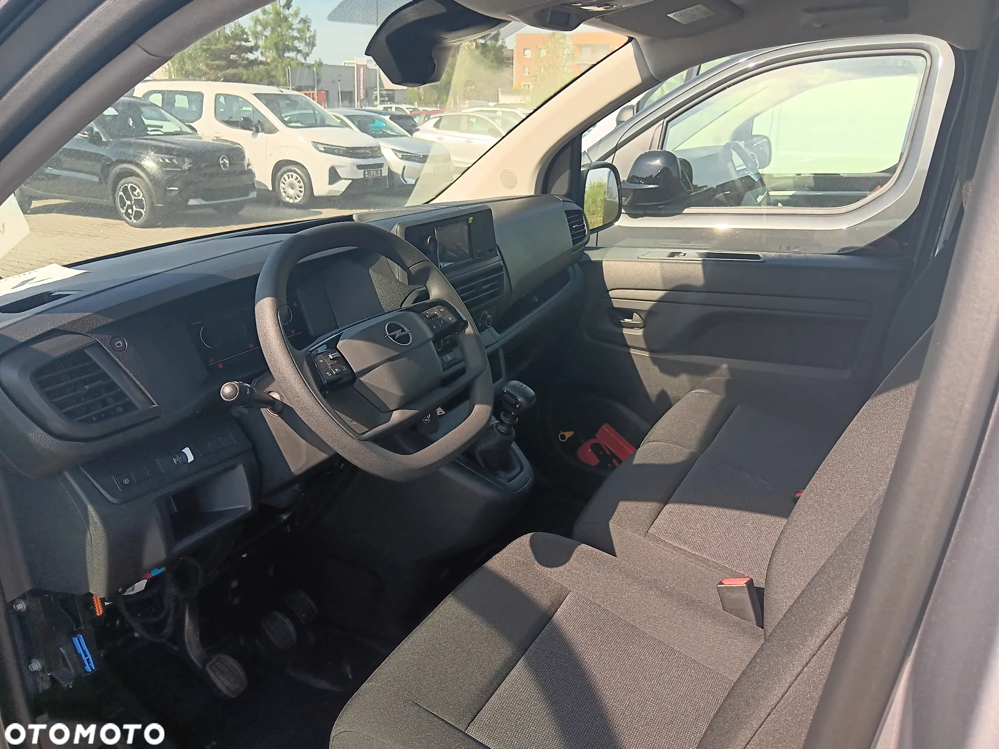 Opel Vivaro Furgon Extra Long - 5
