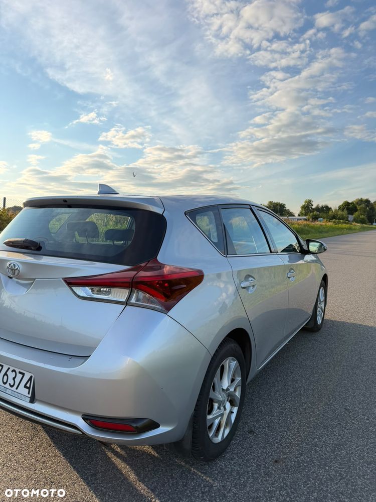 Toyota Auris 1.6 Classic Plus - 7