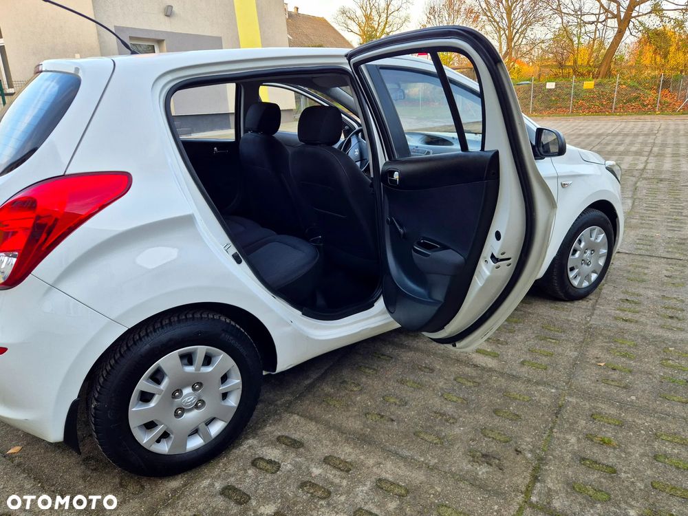 Hyundai i20 1.25 Comfort - 24