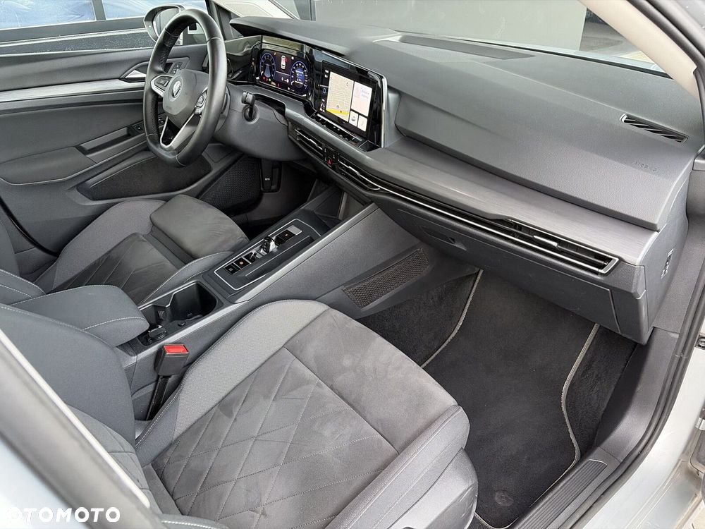 Volkswagen Golf 1.5 eTSI Style DSG - 13