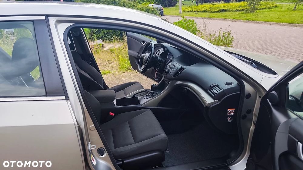 Honda Accord 2.0 Automatik Elegance - 36