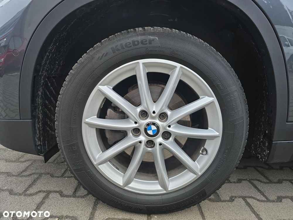BMW X1 sDrive16d - 9