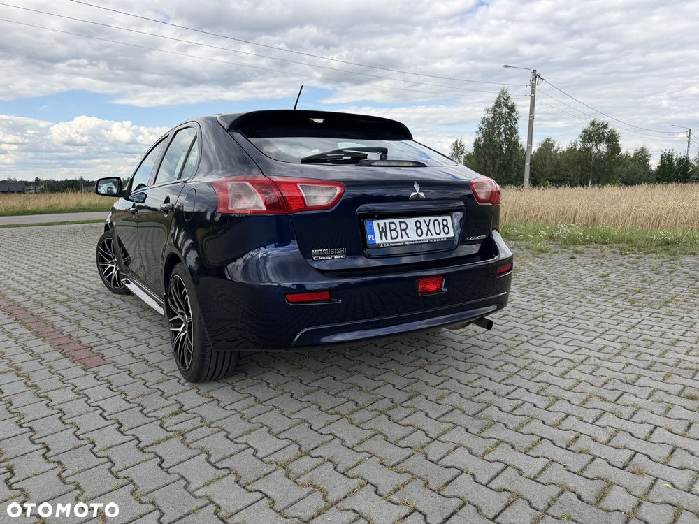 Mitsubishi Lancer 1.6 Invite - 8